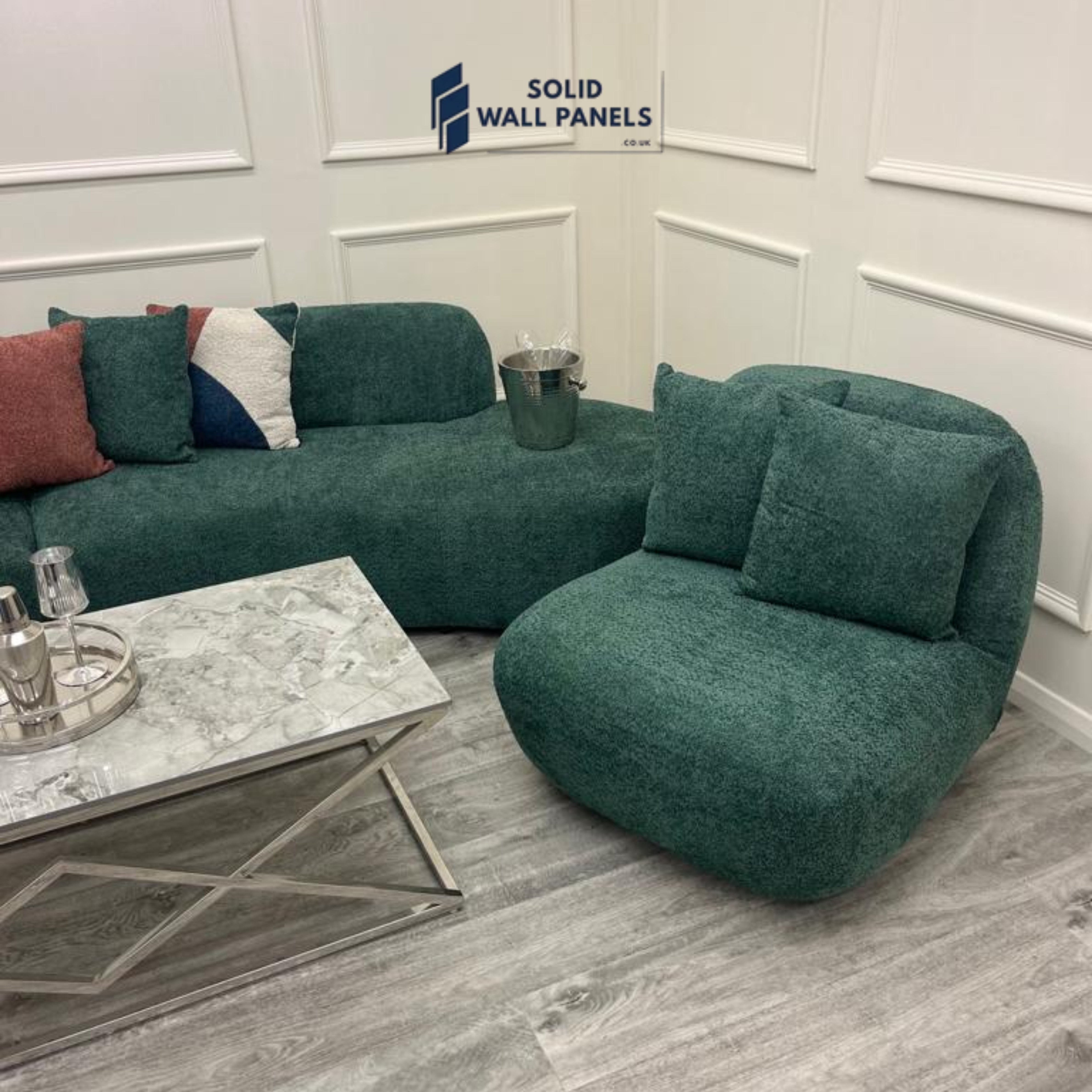 Miami Swivel Accent Chair – Luxurious Bouclé Fabric | Navy Blue & Emerald Green