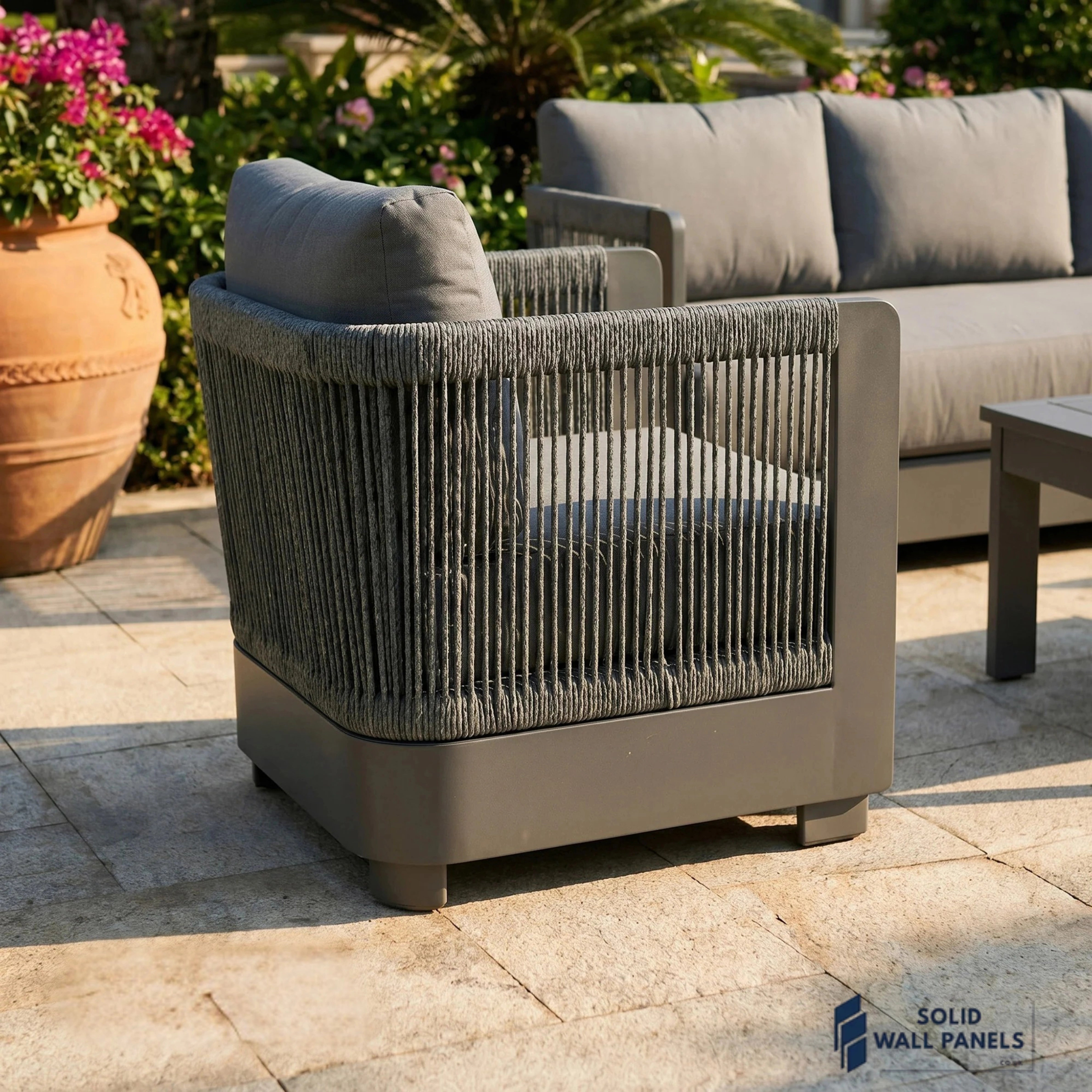 Ares 5-Seater Luxury Lounge Set – Onyx Aluminium Garden Sofa Set with Pebble Grey Cushions