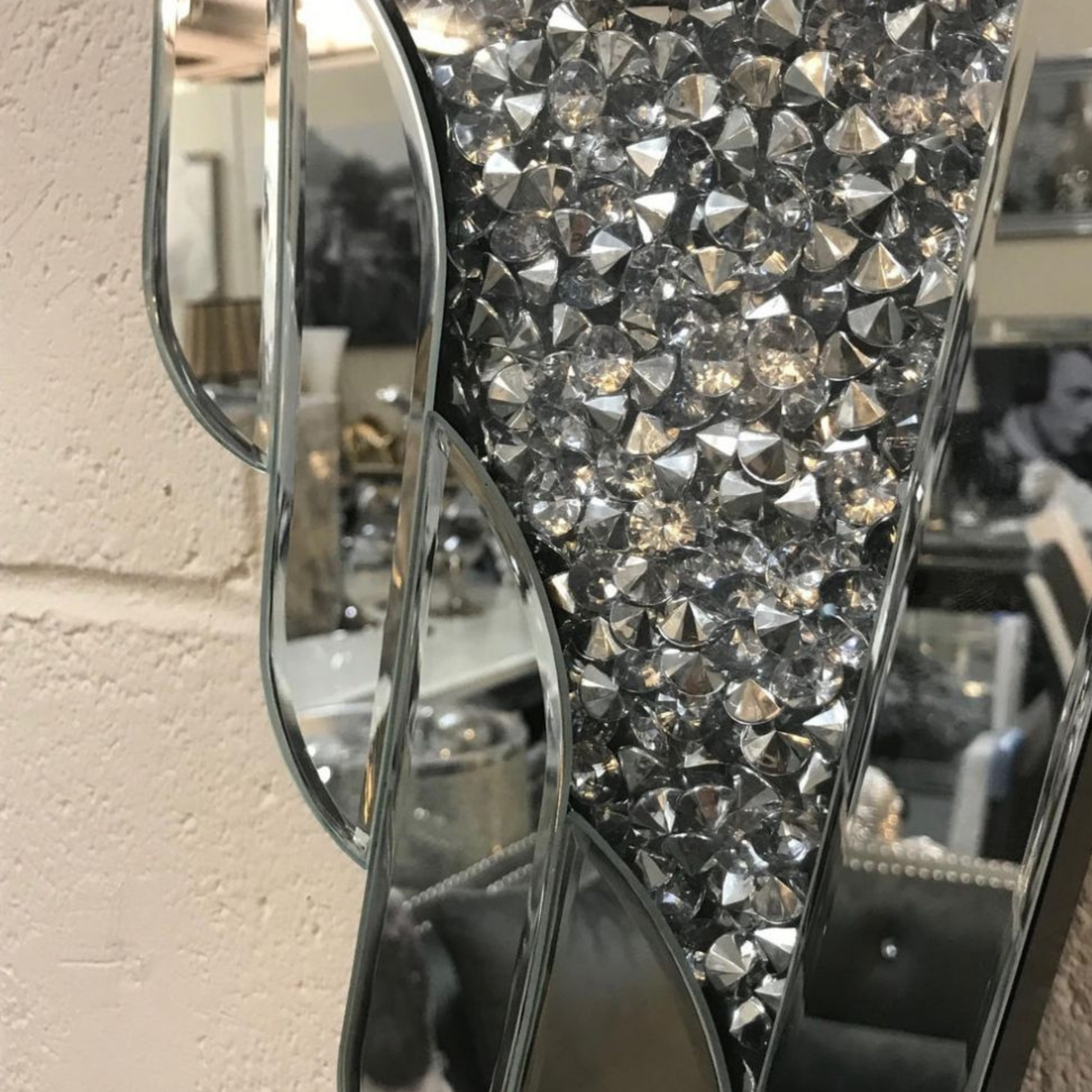 Crushed Crystal Angel Wings LED Mirror Wall Art – Luxury Home Decor
