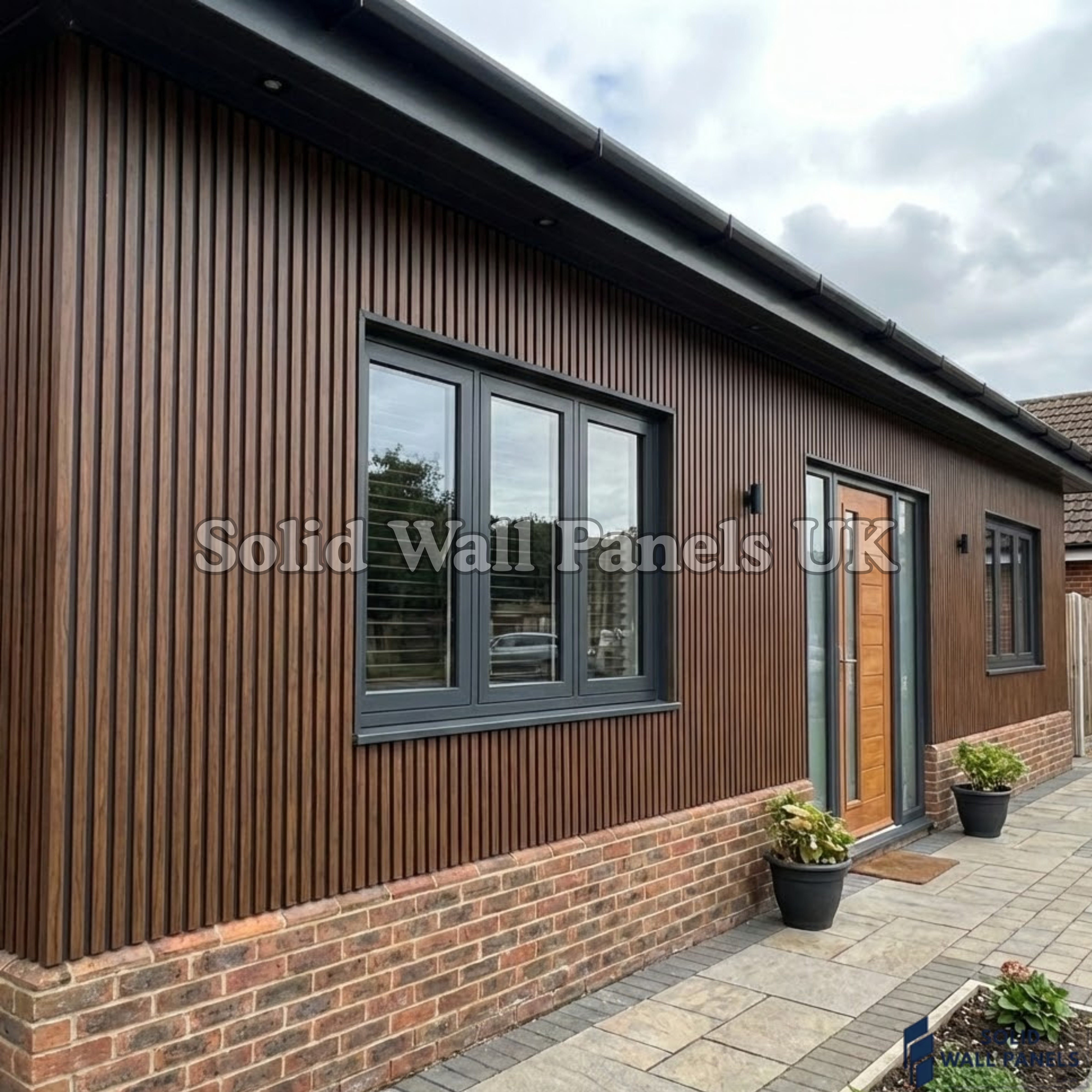 Dark Oak Wood Effect WPC Slatted Wall Panels – Waterproof Indoor & Outdoor Cladding | Solid Wall Panels UK