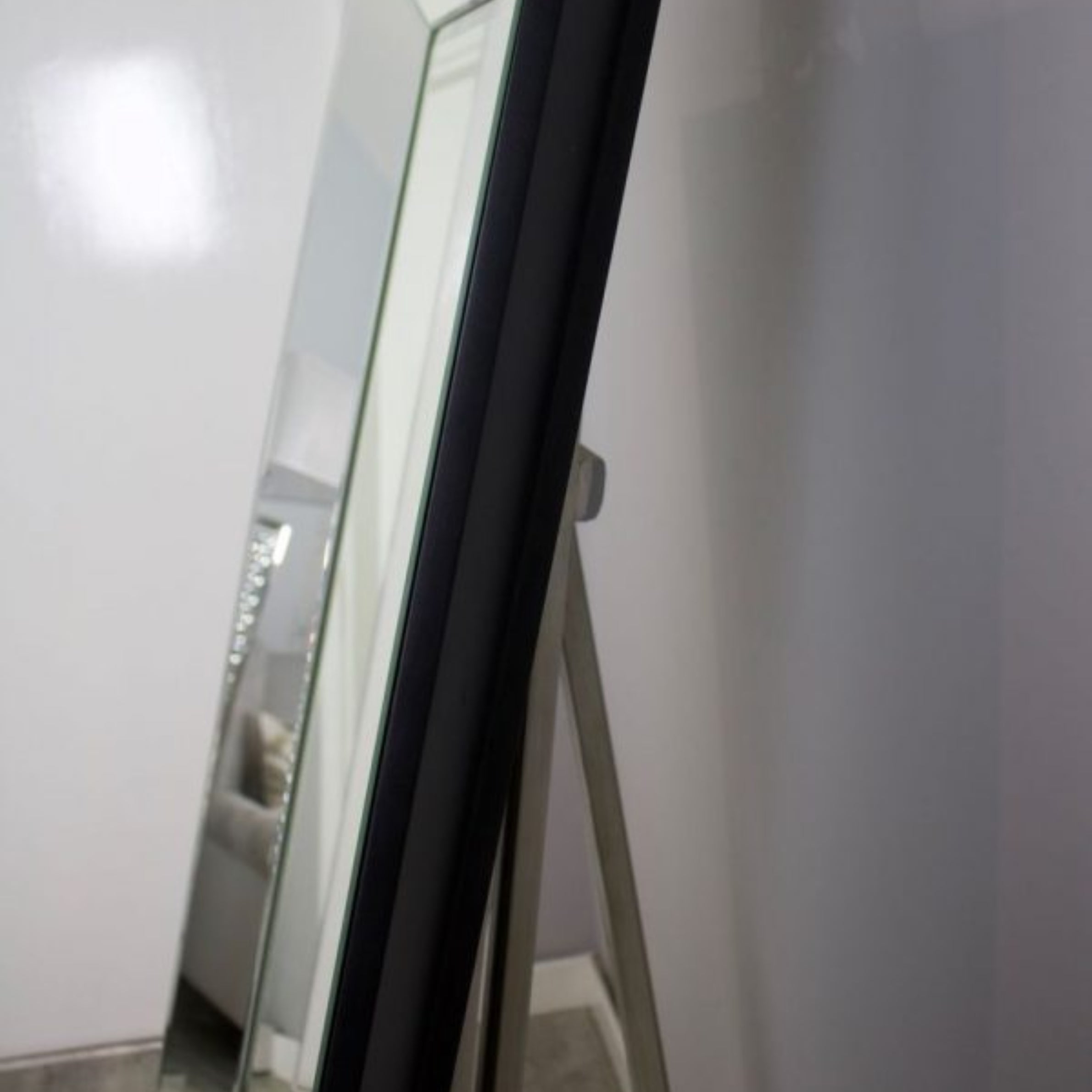 Kensington Mirror – 150×60 cm | Luxury Full-Length Wall Mirror | Solid Wall Panels UK