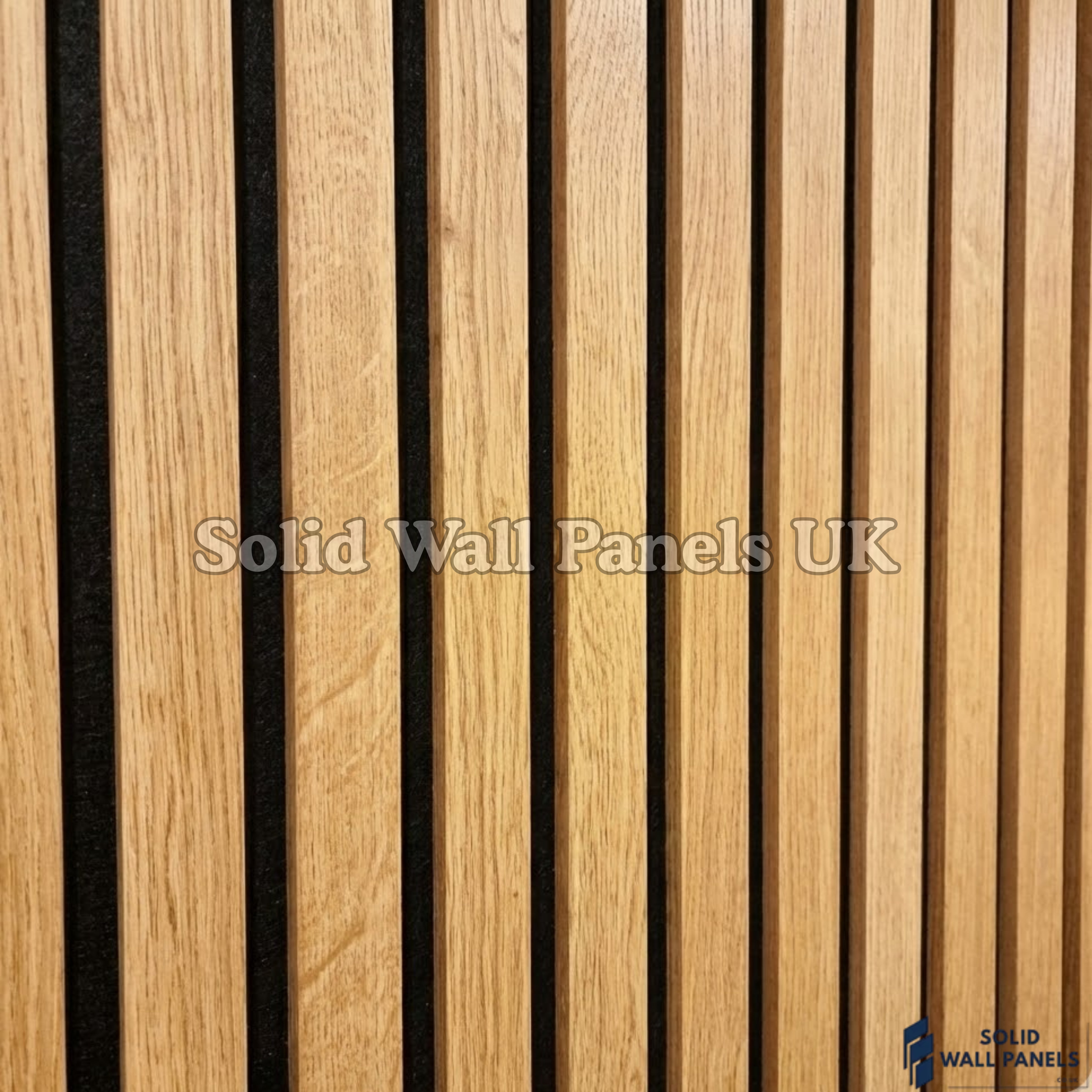 Light Oak Wood Effect WPC Slatted Wall Panels – Waterproof Indoor & Outdoor Cladding | Solid Wall Panels