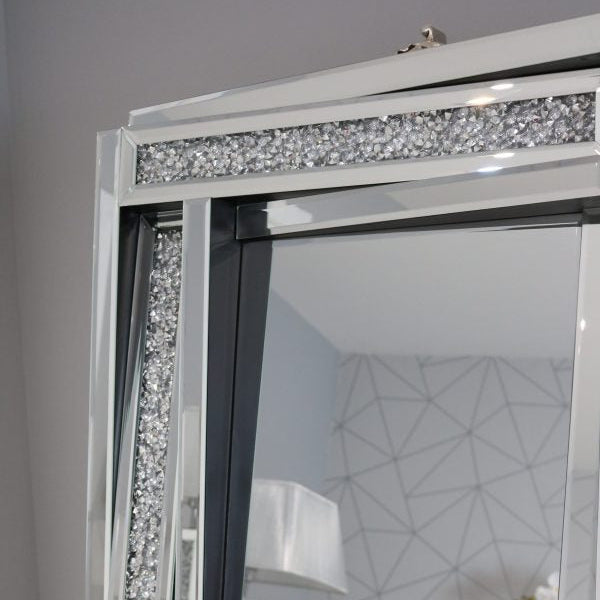 Mocka Vertigo Mirror | Modern Geometric Design | Luxury Wall Mirror